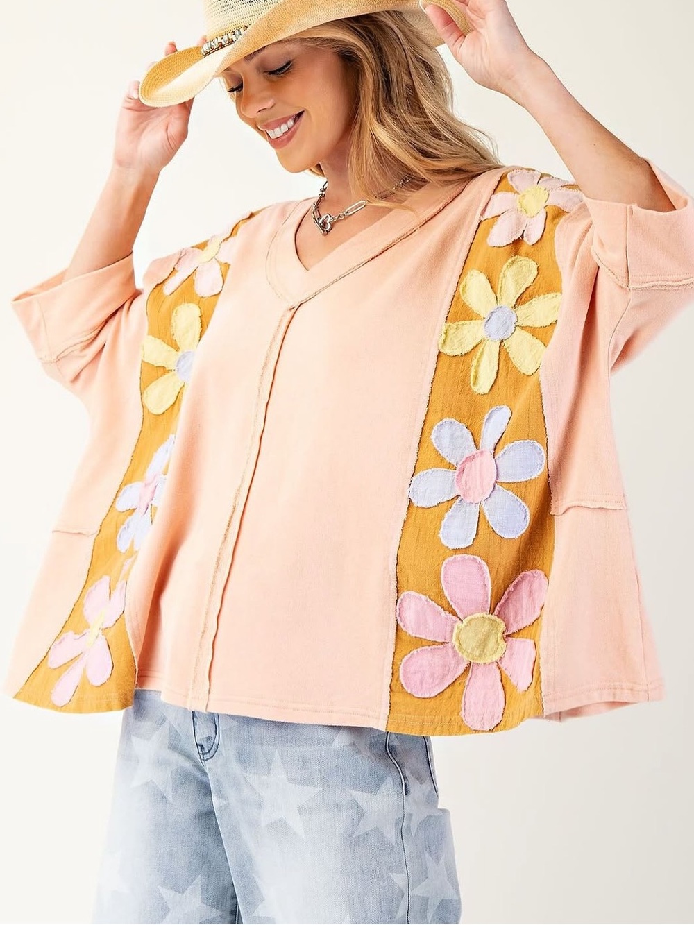 Easel patchwork daisy oversized tee